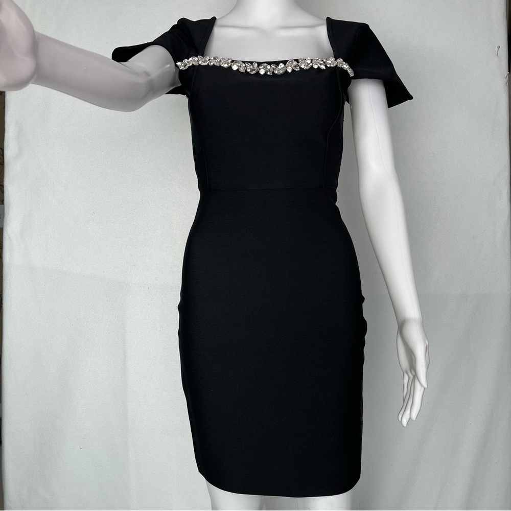 NWOT Dress Mini w/Embellished Neckline Bodycon Bandage Party Dress-Feminine Sz S